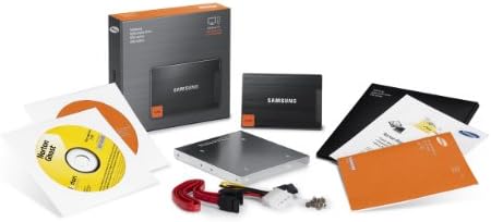 Samsung 830 - serija MZ-7PC512D / am 512 GB 2,5 inčni SATA III MLC Interni SSD desktop komplet sa Norton