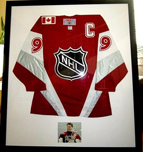 Wayne Gretzky Autographing potpisan 1999 All-Star Game CCM Jersey Matted Framed JSA - autogramirani NHL